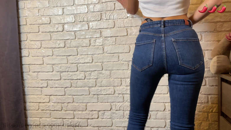 Horny_Ju: Yuran sebelum seks bertiga, masukkan palam punggung