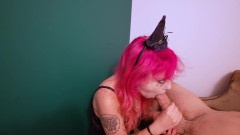 lilredvelvettt: Bruxa encolhe seu pau e te trai