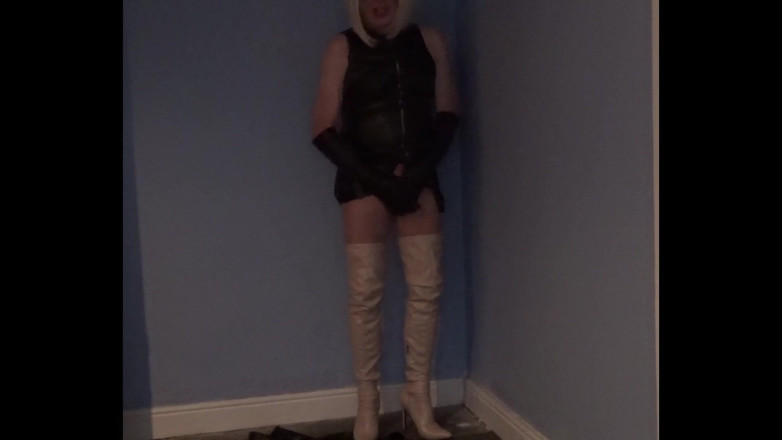 Leather Kirsten: Leker i läder