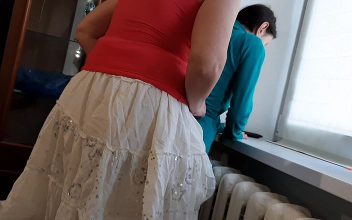 Lesbian-illusion: 两个女同被老师抓到