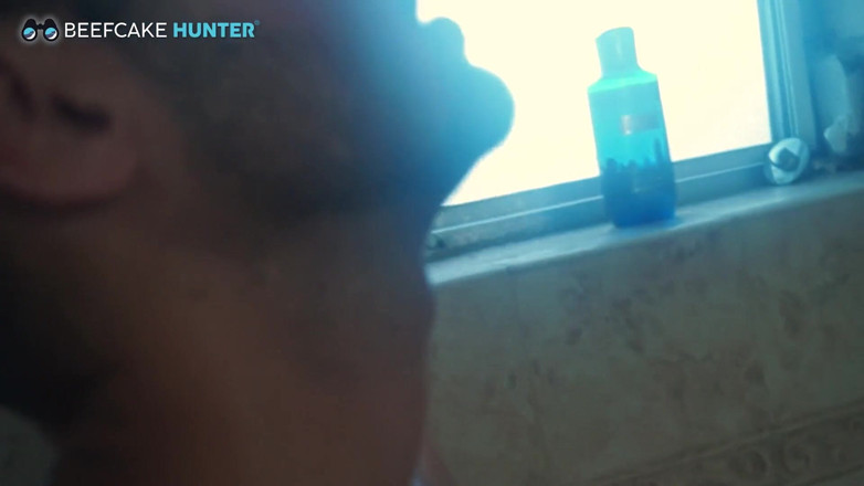 Beefcake Hunter: Two Days Worshipping Jacobo