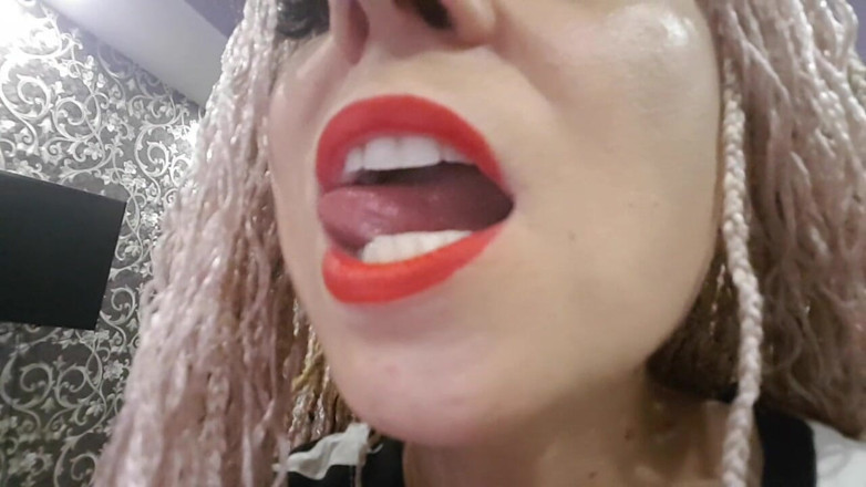 LarisaCum: Look at my new pigtails and my sexy red lipstick