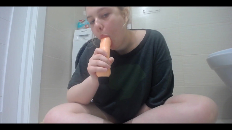 JuiceLussie: Sát dildo masturbuje sprosté řeči