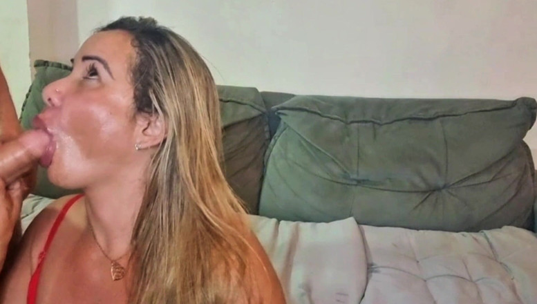 Fatima Denise Campelo de Lima Souza: Neighbor Cheats on Her Husband with Bricklayer