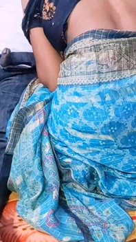 Femme au foyer du village du sud de l'Inde