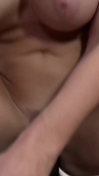 Aletta Ocean berkata saya suka batang ini memancut mani pada zakar hitam panjang kaki dalam sudut pandangan pertama - pov tidak bermoral 4K