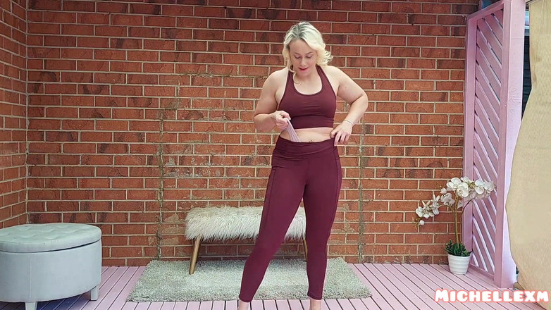 Michellexm: Velké kalhotky vyzkouší na haul s Wedgies Big Ass Natural...