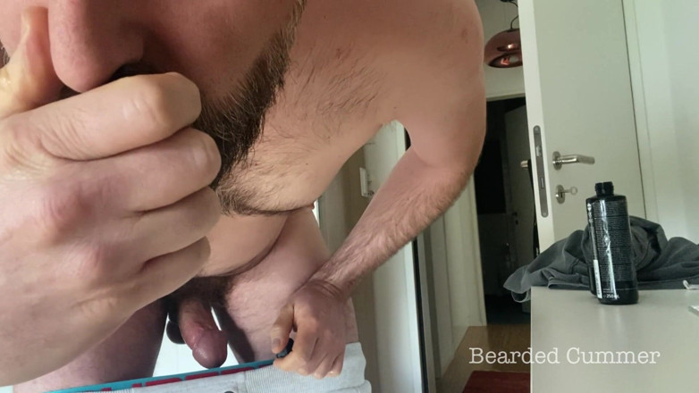Beardedcummer: Sessione di sborrata sexy papà pelosa e sborrata