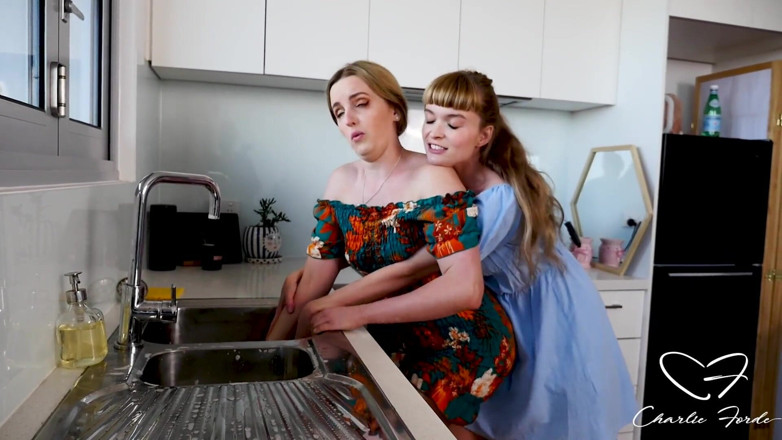 CharlieForde: Stuck in the Sink Featuring Charlie Forde, Laney Day