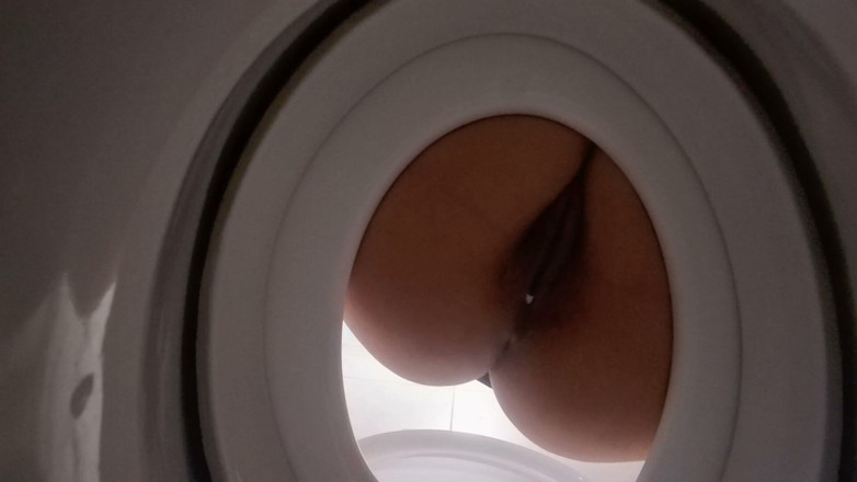 BelleAliz: Bathroom-slave Toilet Peeking on Bellealiz Peeing and Farting