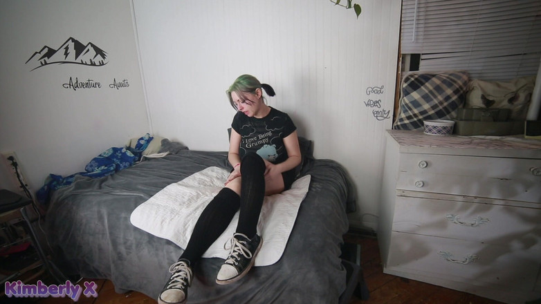 Kimberly X: Ayah tiri membuatkan saya memancut mani