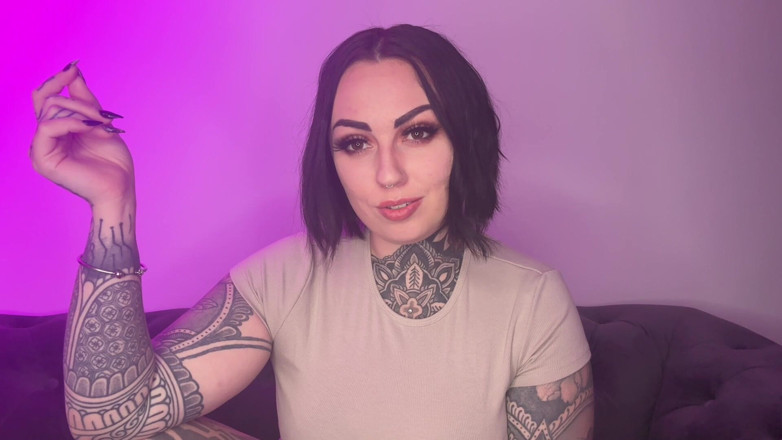 Miss Valentina: Sensual Armpit Worship