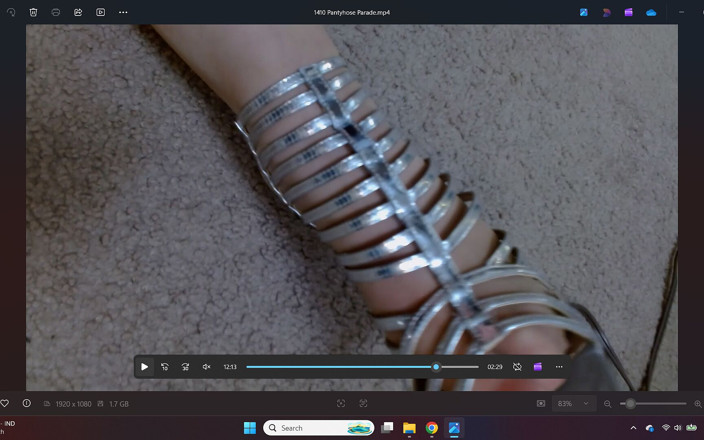 dawnskye1962: 1410 Dawnskye1962 bringt eine strumpfhosen- und High Heels-Parade