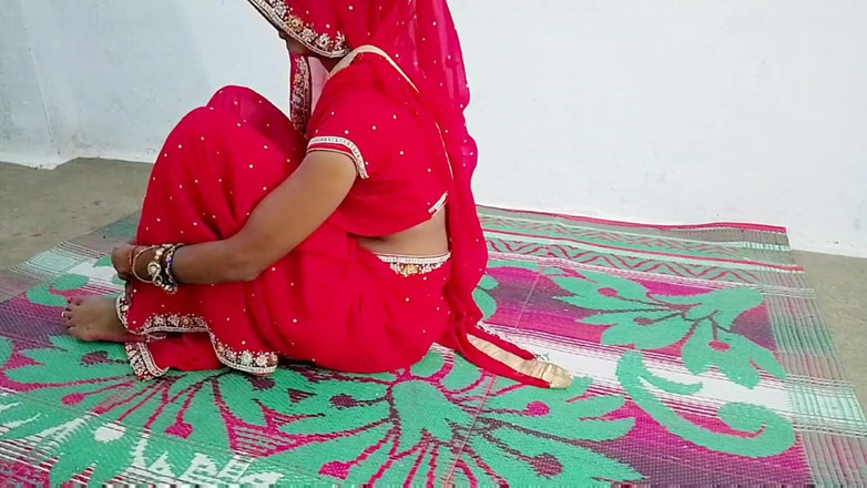 Amit yadav: 新婚夫妇在家里啪啪。