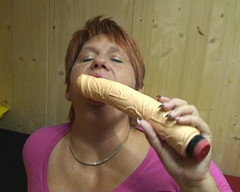 Anna Devot: Annadevot - giocattoli e grandi tette