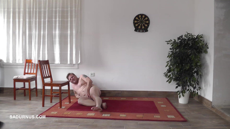 Sadurnus: The Beautiful Dyanna Kicks the Slave