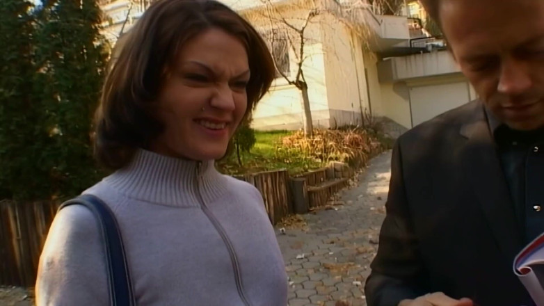 MMV EP BEST MOVIES AND CLIPS: Dos mujeres cachondas se acercaron en la calle para follar