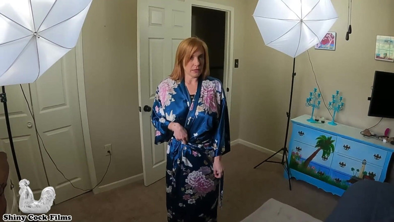 Jane Cane: Stepmom Poses Nude for Stepson - Jane Cane, Shiny Cock Films