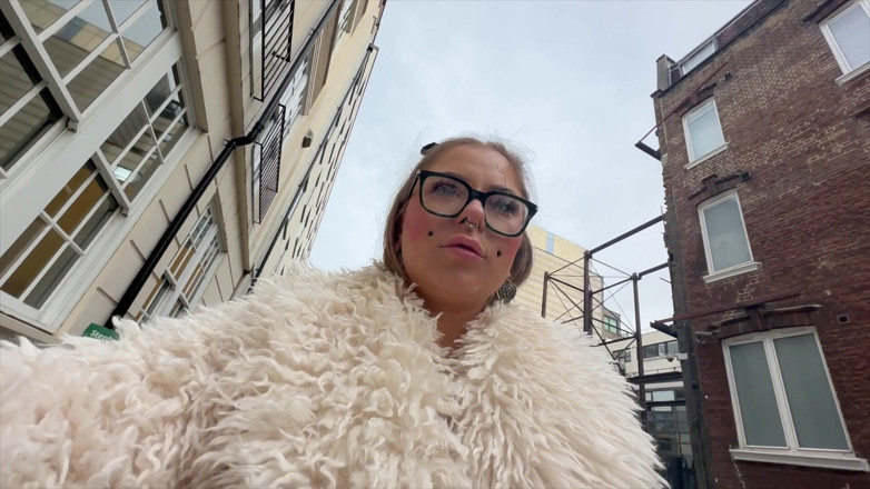Cumwalkoffame: Sandie Candy Cumwalk