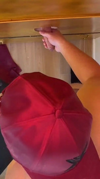 射精チャレンジ - グローリーホールで包皮を持つXLチンポ