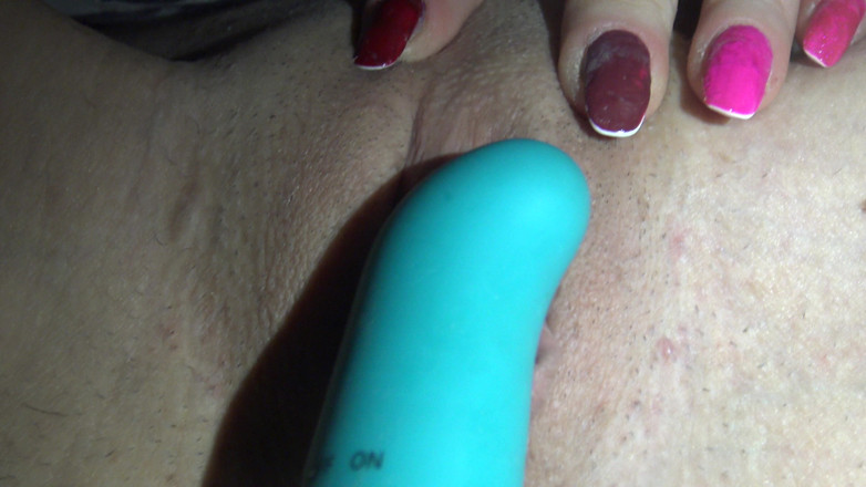 Foxy Sanie: Pussy drill close up