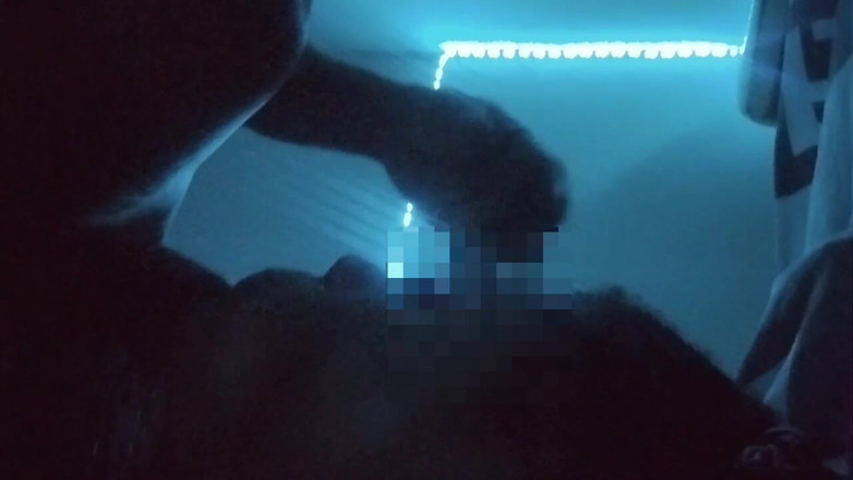 Freaky relatives: Nevlastní dcera kouří ptáka lépe než její máma!