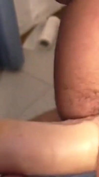 Unglaubliche 43-jährige debütiert auf video! Entfesselter pelz mit außergewöhnlichem anal! Absolut echt!