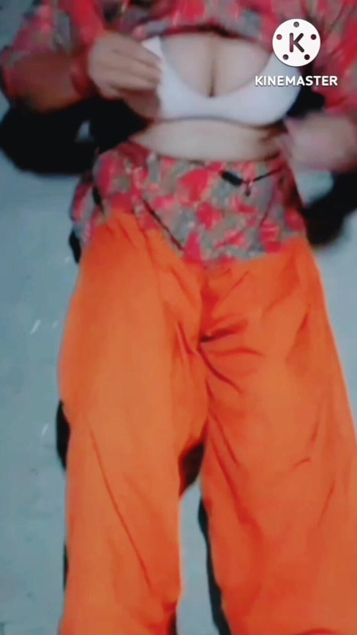 TricolorMusic3: Velmi žhavá sexy