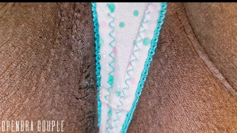 Openbra: 義母がオナニーマンコ 彼女のお尻の穴を見つけています