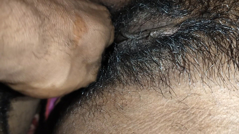 BR50451: Czy jest wideo Desi Bhabhi?