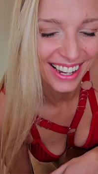 Stunning Blonde Layna Landry Takes Big Dick Deep