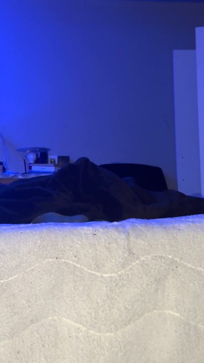 TwinkPetitte: Little Pettite Touching