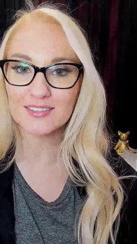 Trikepatrol Interview #70 - Julia Robbie