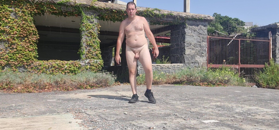 Mirko2589: Nude Boy Near the Sea