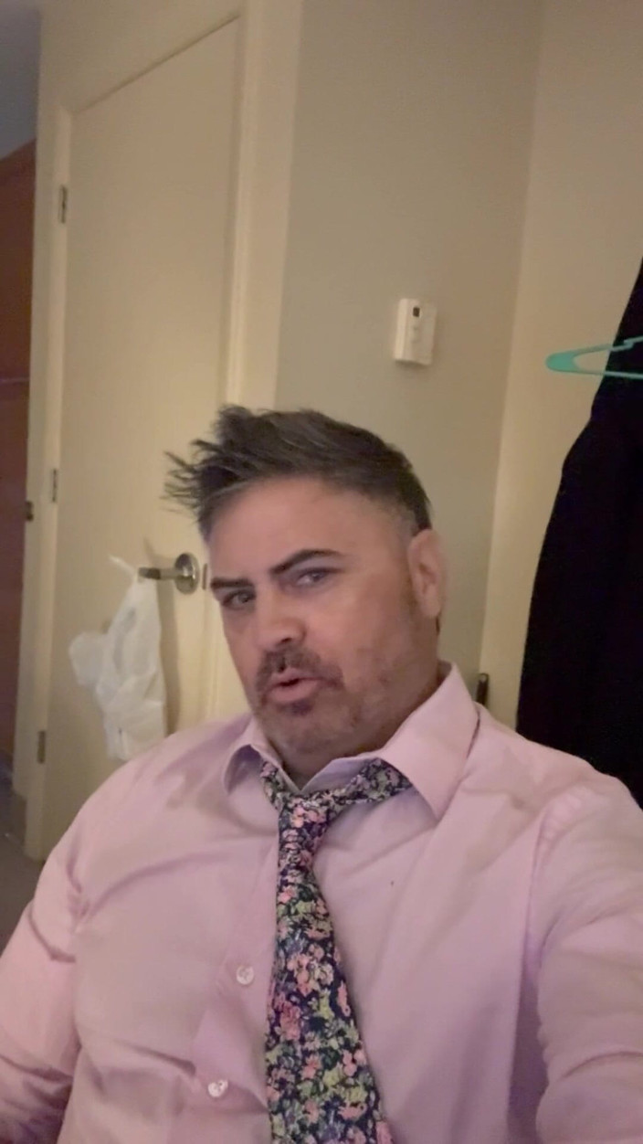 Vinnie boom bats: Развлечение с большим членом! Мастурбация