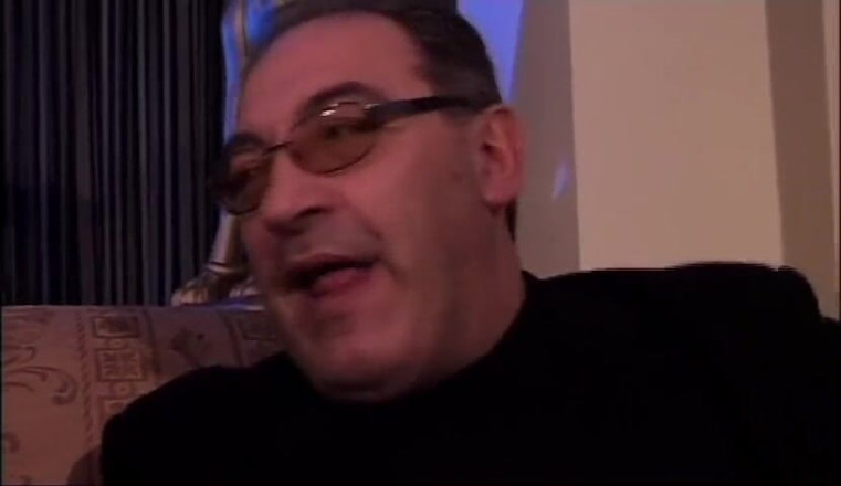 XTime Vod: Roberto Malone se fute cu o blondă sexy cu țâțe mari