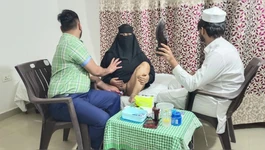 Muslimische frauen vom arzt vor ihrem ehemann gefickt, weil sie nicht schwanger werden konnte, sex zu dritt. Teil-2