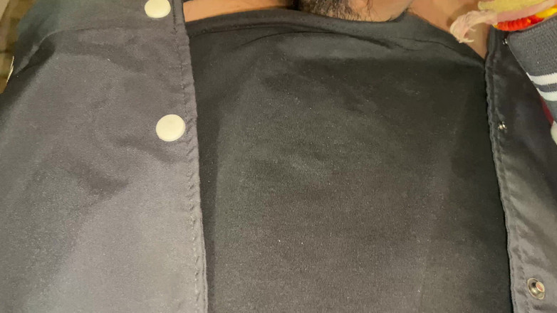 Shonai: Aku dientot di rumahku dekat tukang roti. besar, penis besar,...