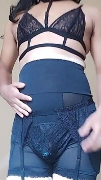 Desi transvesthemd in dessous