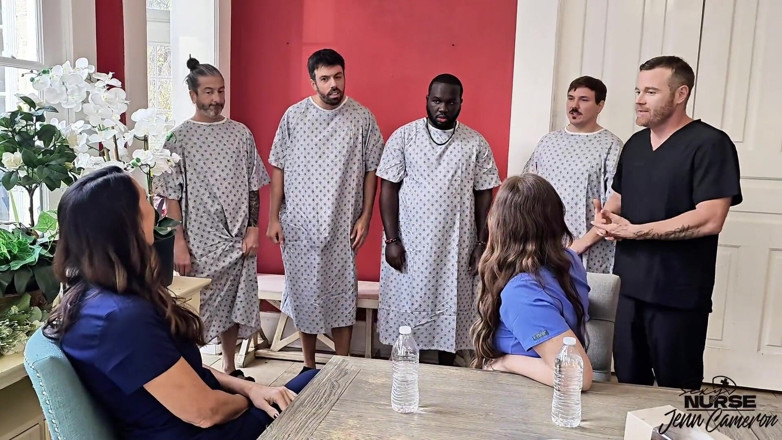 Sexy Nurse Jenn: Czy dołączyłbyś do naszego zespołu opieki zdrowotnej?