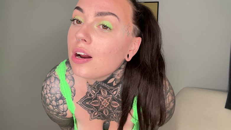 Miss Valentina: Deine FREUNDIN will ficken