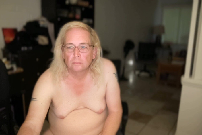 Silverbanger 3: Tiffany trans MILf solo wichsen
