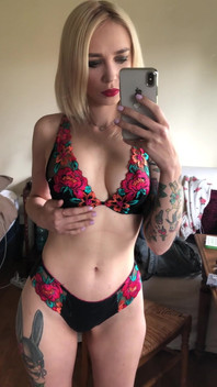 So Beautiful Lingerie