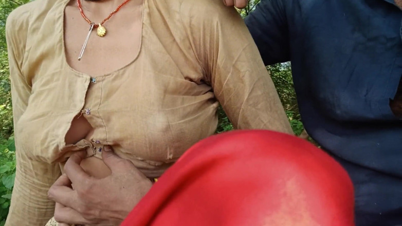 seema: OutDoor Bhabhi wychodzą