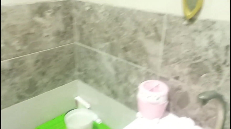 Nutty Arab Wife: Nutty Arab Wife Crazy Wife Begs for Deepthroat Fuck