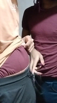 Indischer schwul - heute nahm ich zum ersten mal den penis meiner college-freundin in meinen mund