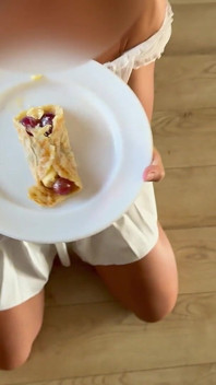 Crepe a La Cum - buatan pantat & dimakan