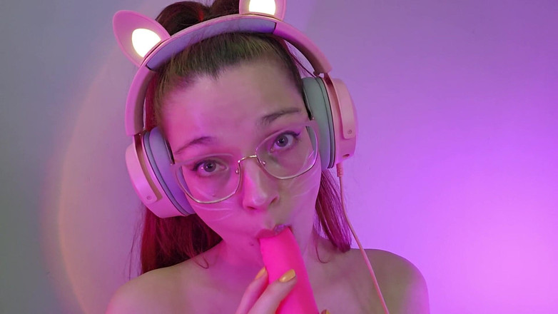 petitesubkitten: Cosplay zrzka Egirl Ahegao POV sání Asmr
