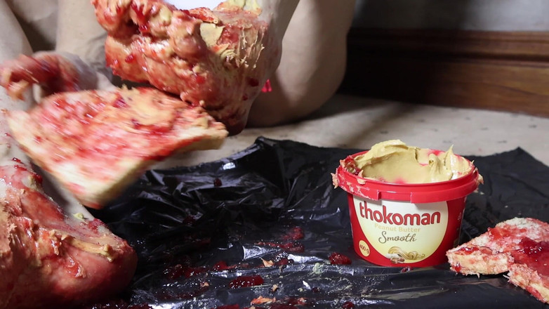 Gianna: ピーナッツバター、ゼリー、足フェチのファンタジー