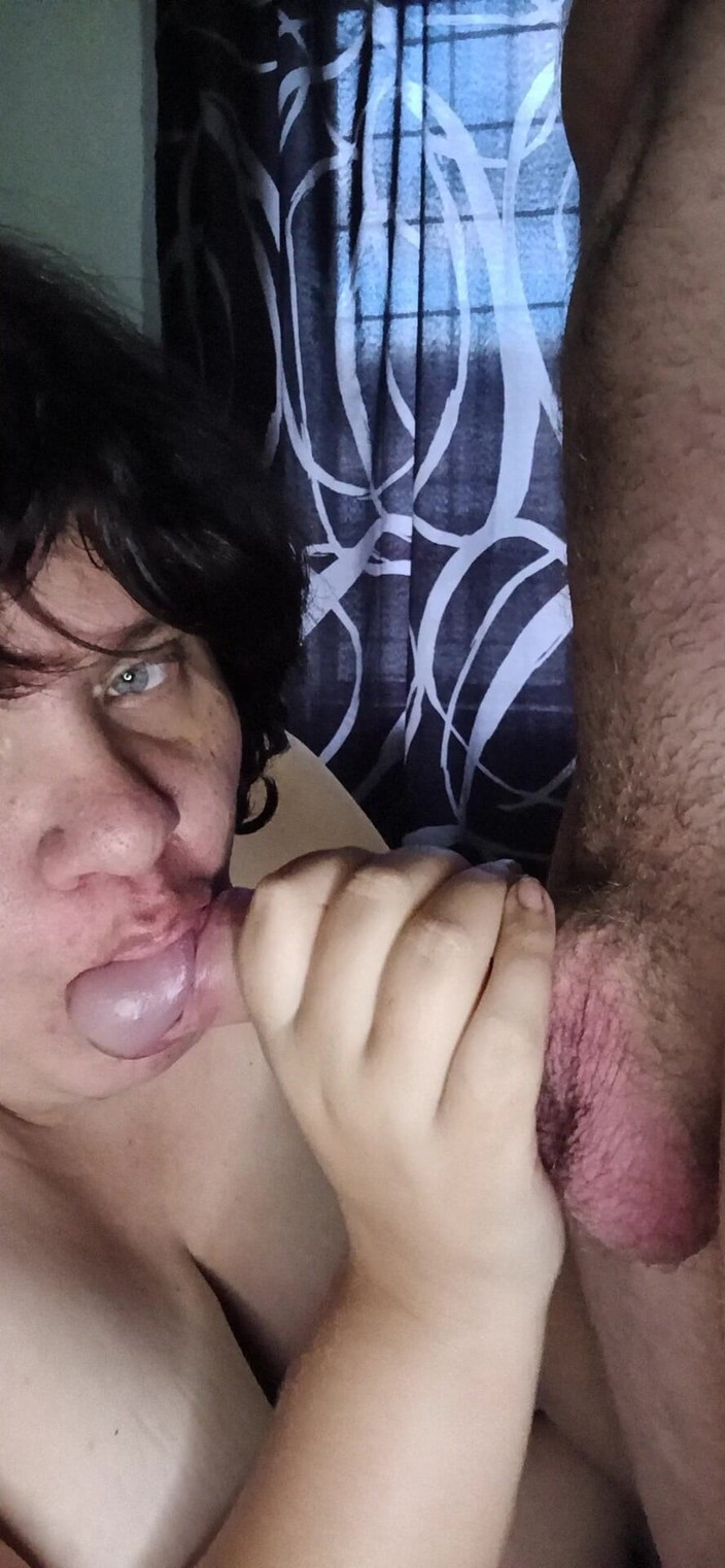 The Sexy Syndicate: La bbw ama succhiare il cazzo ed essere maliziosa!!